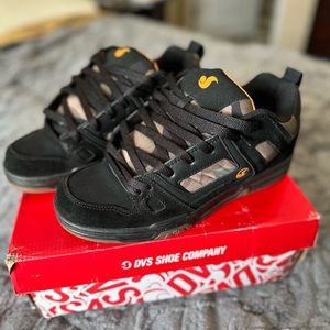 NIB DVS Black/Camo/Orange Men’s Gambol
